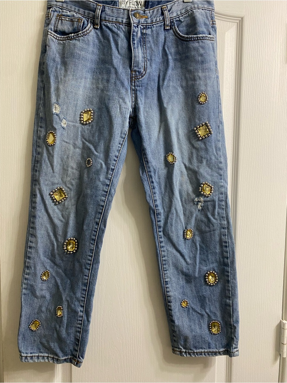 By Flow Korea Amber Jeweled Statement Distressed Ankle Y2K Whimsigoth Jeans Sz M - Picture 3 of 15